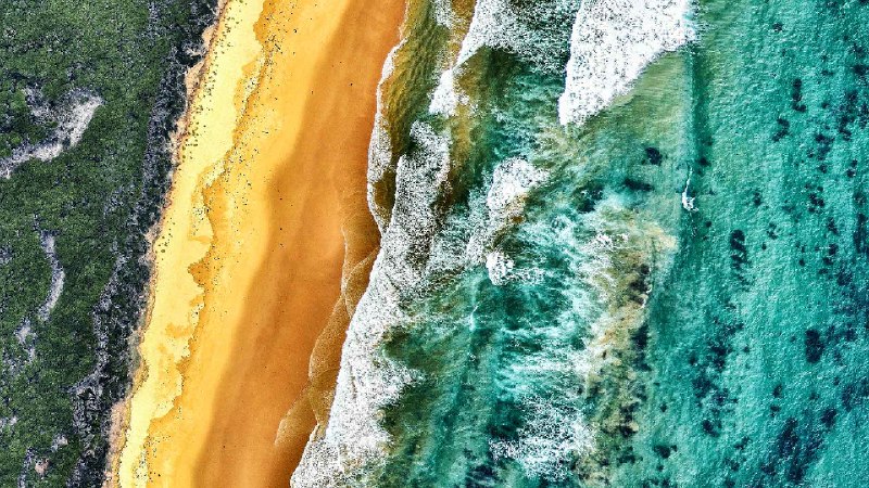 陆地与海洋的鸟瞰图，维多利亚州，澳大利亚 (© Nearmap/Getty Images)via Bing每日壁纸